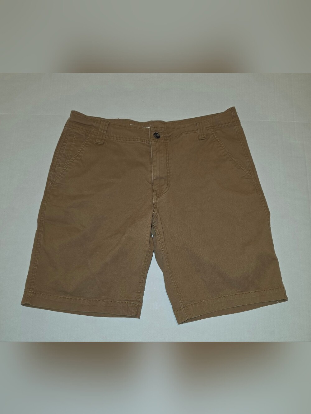 Mossimo Supply Co. Men's Tan Flat-Front Shorts Sz 34
